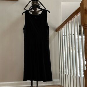 Lands' End Black Sleeveless V-Neck Midi Dress